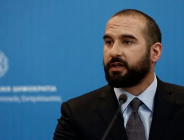 Δ.Τζανακόπουλος: «Τα περί ανταλλαγμάτων της ψήφου με υπουργικούς θώκους είναι ανοησίες»